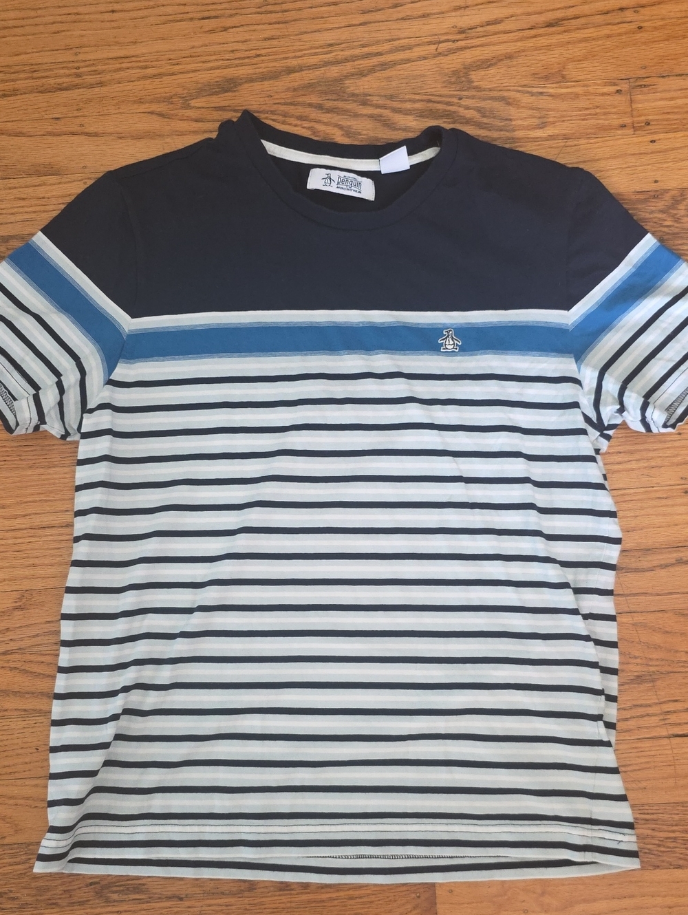Original Penguin Men's Navy and Light Blue Crew Neck Tee, Sz Med